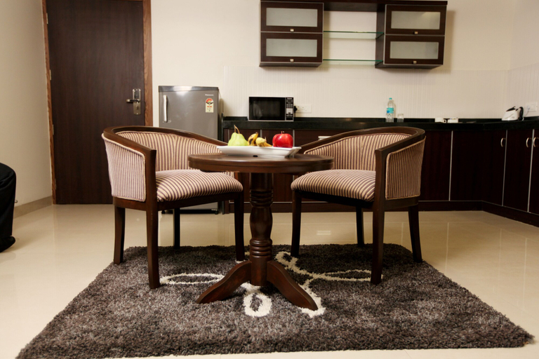 Others 5, Hotel DORTN, Pune