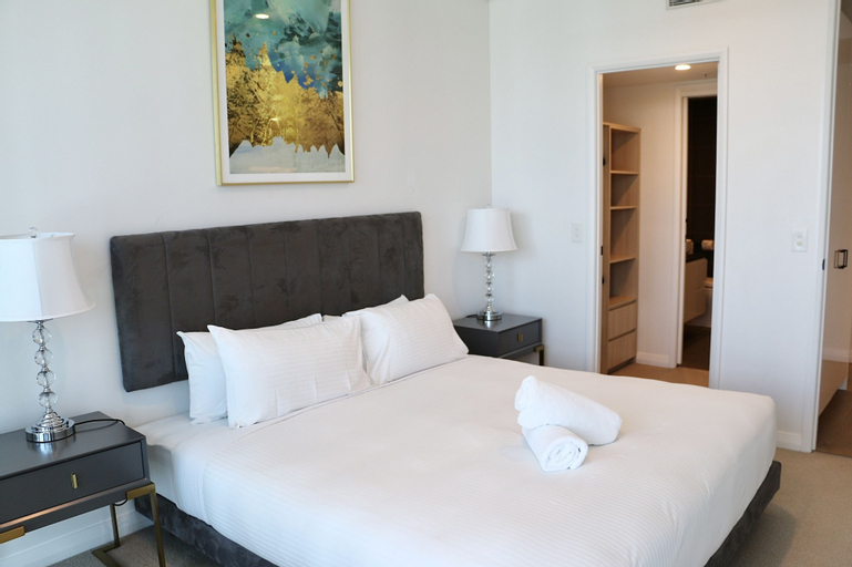 Bedroom 12