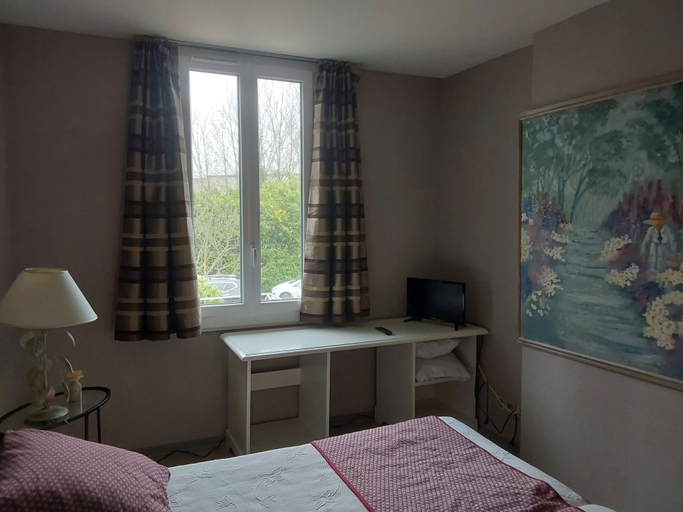 Bedroom 4, L'Etape, Gironde