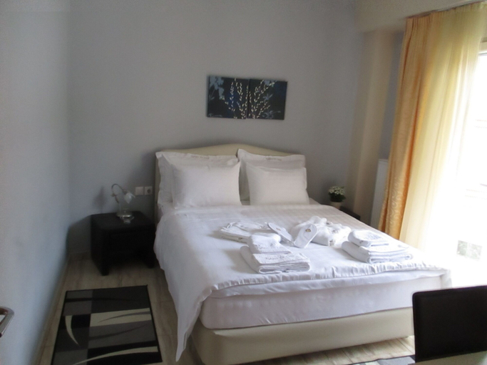 Bedroom 4, Kyknos De Luxe Hotel, West Macedonia