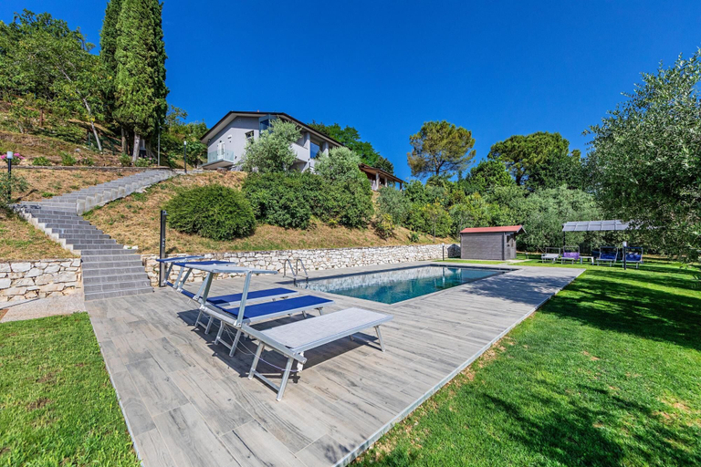 Room 2, Castelletto 1 - Piscina Jacuzzi by Wonderful Italy, Brescia