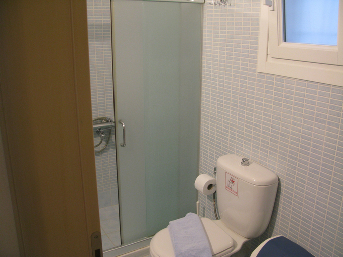 Bathroom 4, Blue Waves View, South Aegean