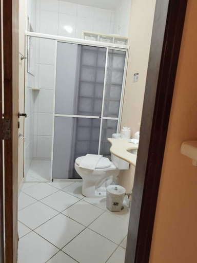 Bathroom 4, Canto do Forte, Guarujá