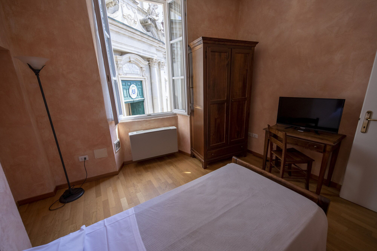 Bedroom 4, Albergo dell'Academia, Cuneo