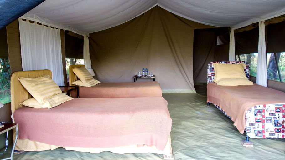 Bedroom 3, Serengeti Savannah Camps, Serengeti