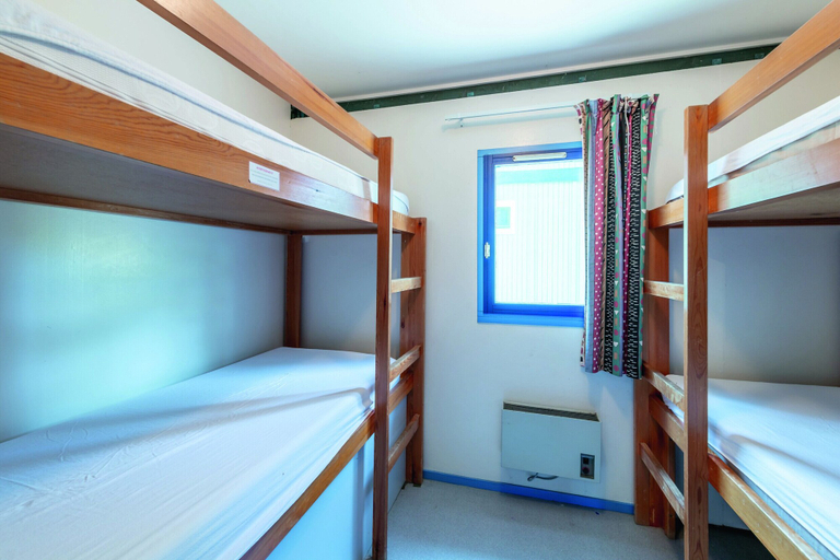 Bedroom 3, Résidence les Cavales, Gironde