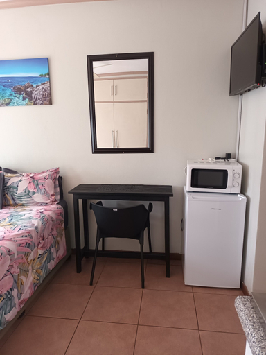 Others 4, 8 Soenie Avenue Self Catering, City of Tshwane