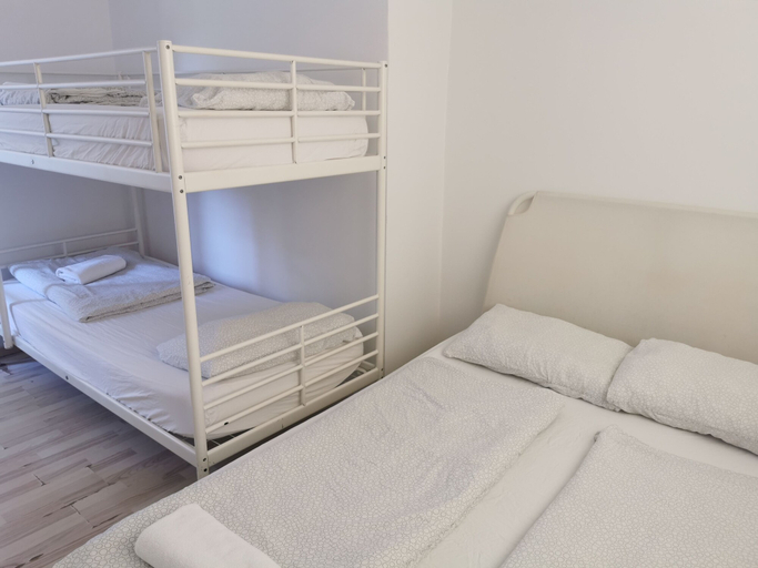Bedroom 4, Hostel Most, Ljubljana