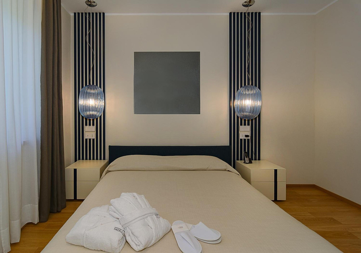 Bedroom 3, Resort Miramonti, Lucca