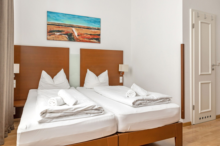 Bedroom 5, Hotel Graf Zeppelin, Konstanz