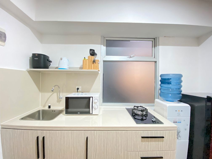 Dining Room 13