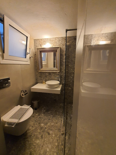 Bathroom 4, Paradise City, Crete
