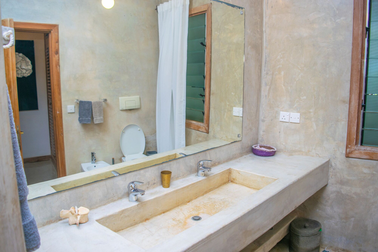 Bathroom, Luxury Beach Resort, Kilifi North