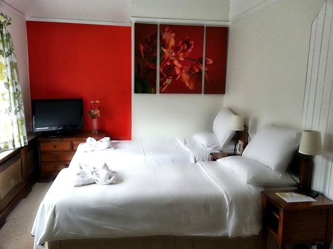 Bedroom 2, Rosemead Guest House, Surrey