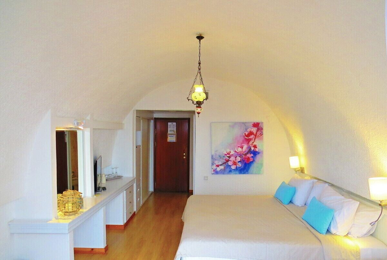 Bedroom 3, Istron Bay Hotel, Crete