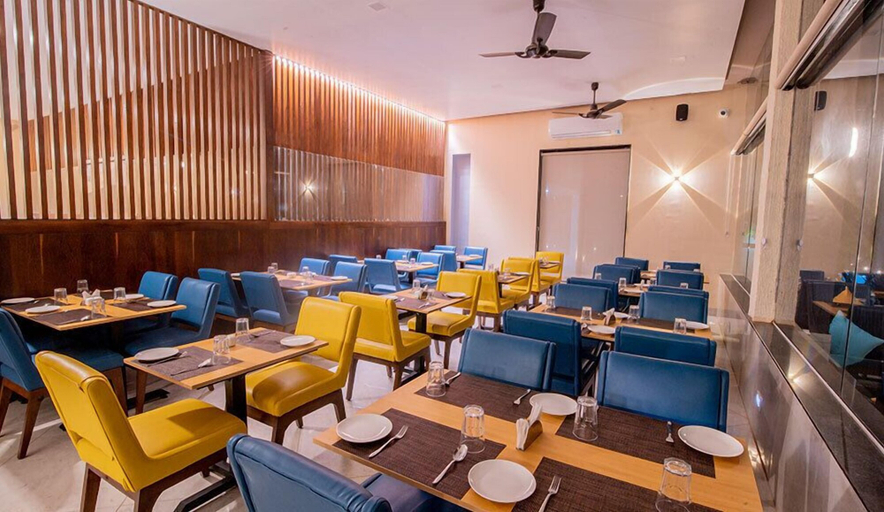 Food & Drinks 5, Freesia Resort by Express Inn, Nashik