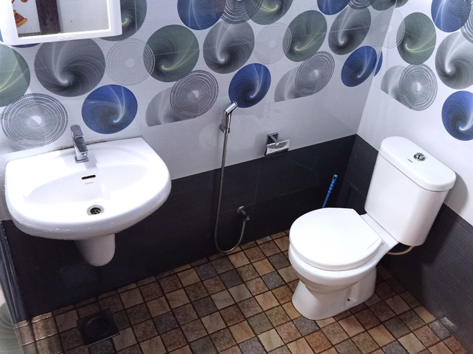 Bathroom 3, Gypsy Walker, Thiruvananthapuram