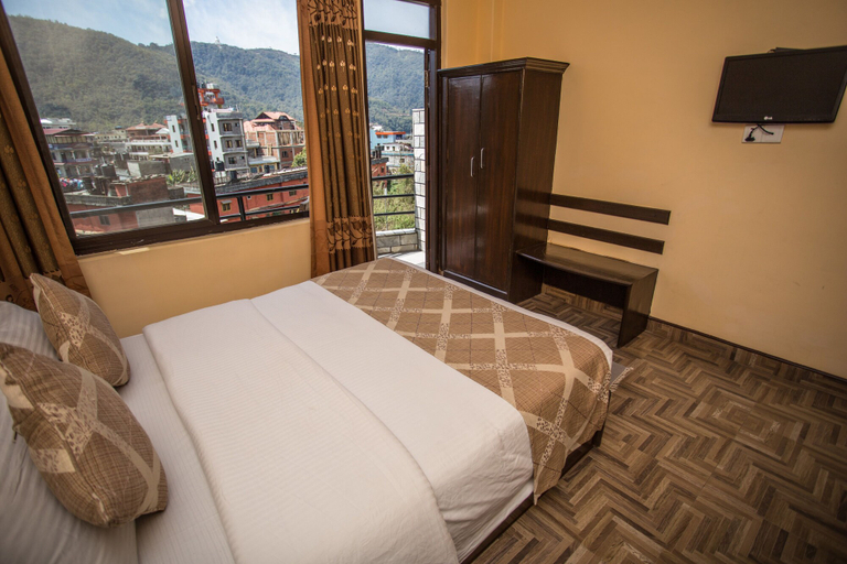 Bedroom 2, Hotel Peninsula, Gandaki