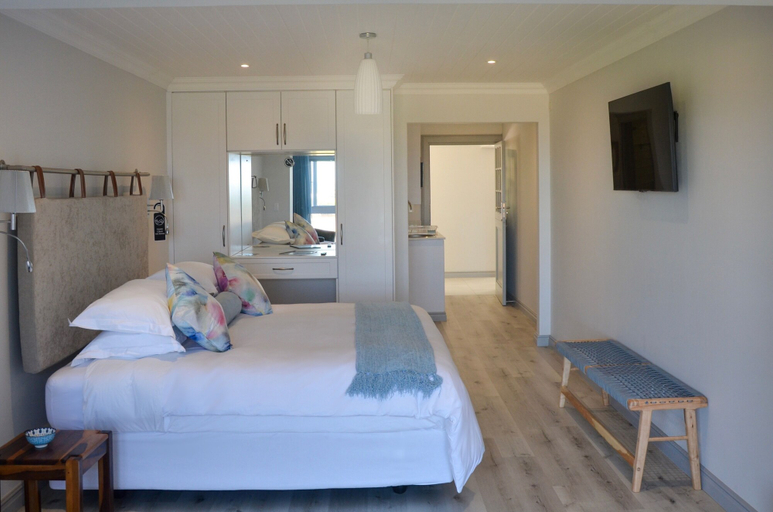 Bedroom 4, Serenity Ocean Lodge, Eden