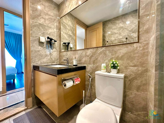 Bathroom 6