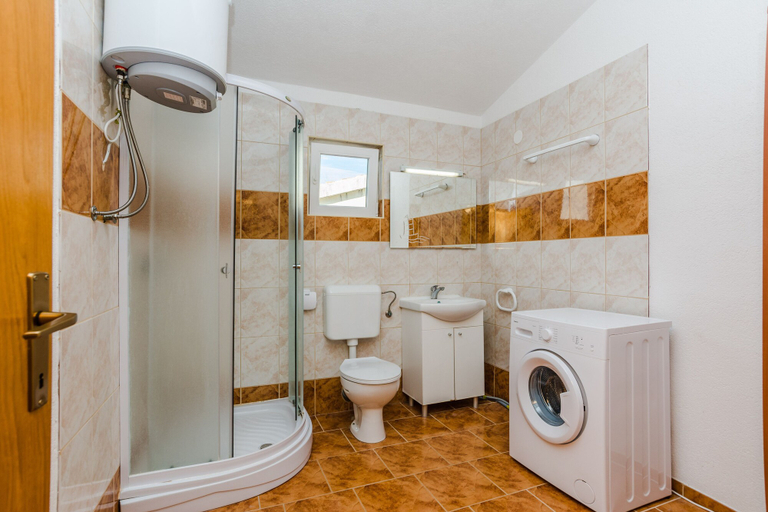 Bathroom 3, Apartment Vinceljak, Vir