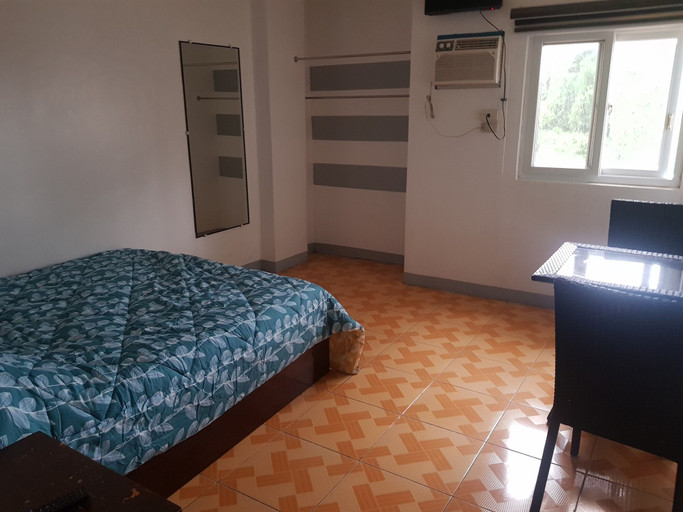 Bedroom 2, Enriquez Hotel, Balanga City
