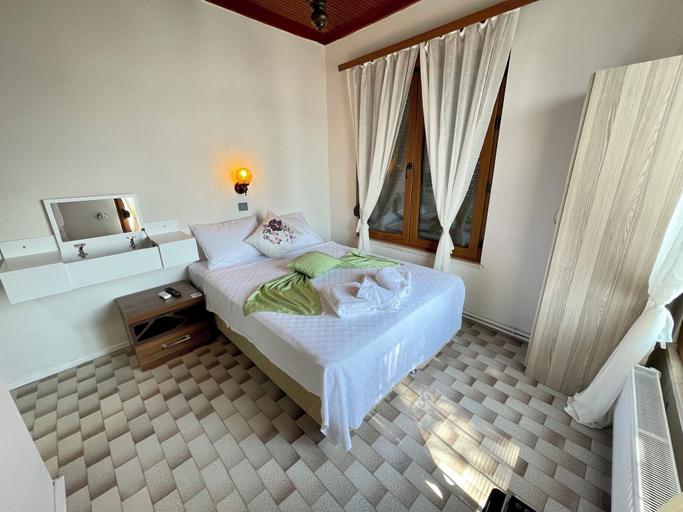 Room 5, Villa Ece Pension, Erdek