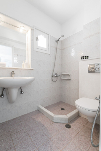 Bathroom 5, Castello On The Beach, South Aegean