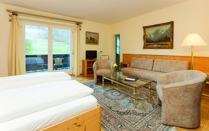 Bedroom 2, Stolls Hotel Alpina, Berchtesgadener Land