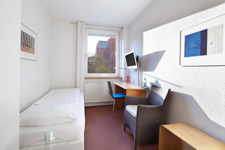 Bedroom 3, Hotel an der Marienkirche, Lübeck
