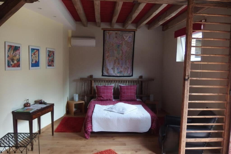 Bedroom 4, STUART LODGE, Cher