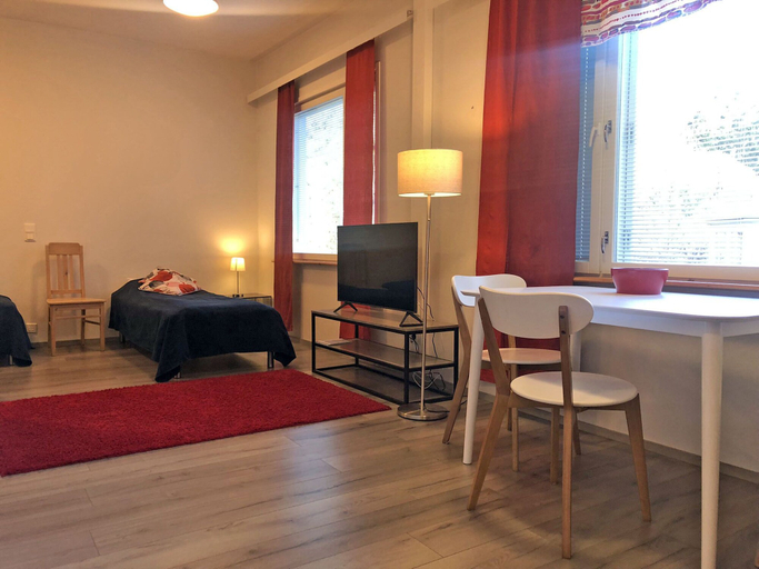 Bedroom 2, Muurame-City Studios, Central Finland