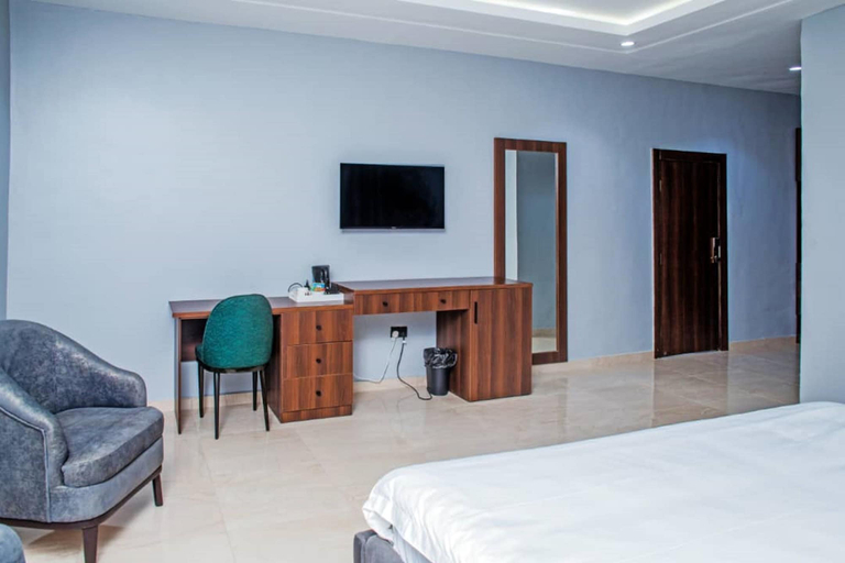 Bedroom 2, NITAFI LUXURY HOTEL, Lagelu