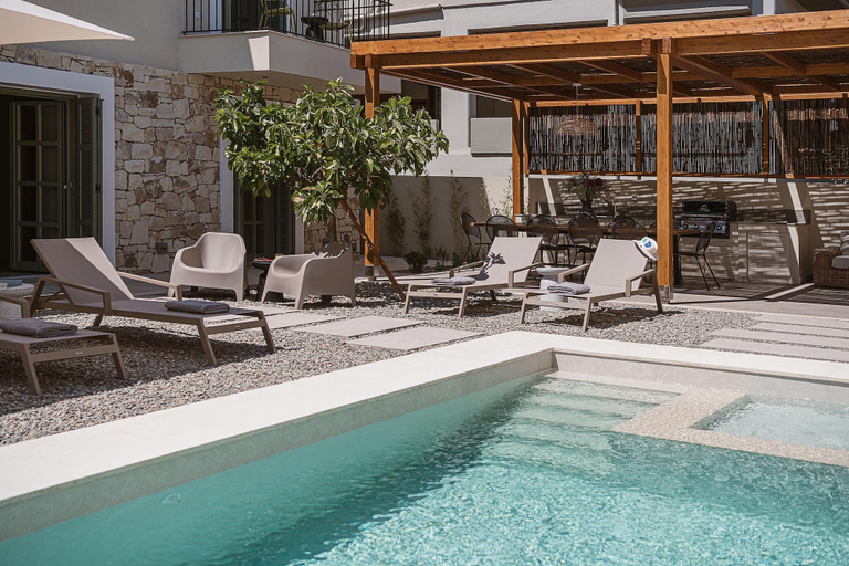 Sport & Beauty 3, City Moments Villa, Crete