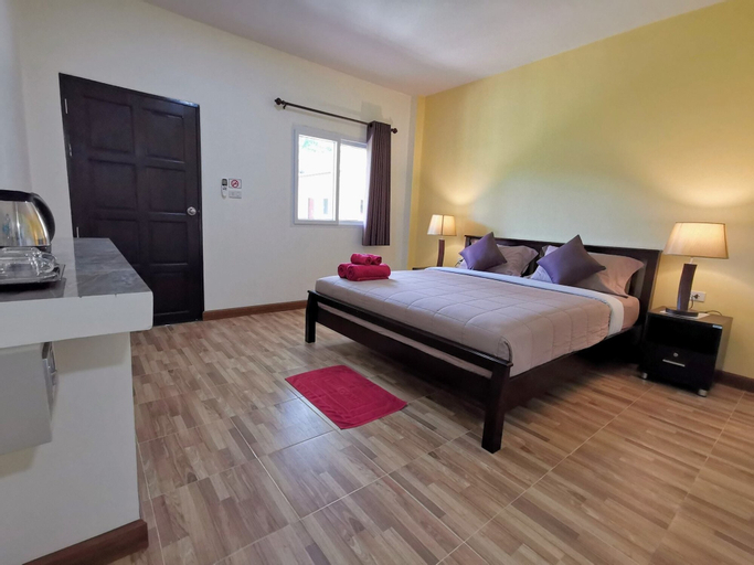 Bedroom 6