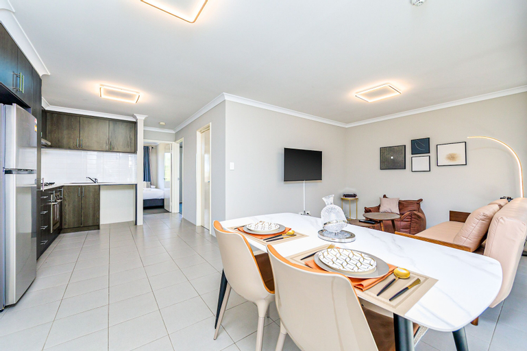 Dining Room 4