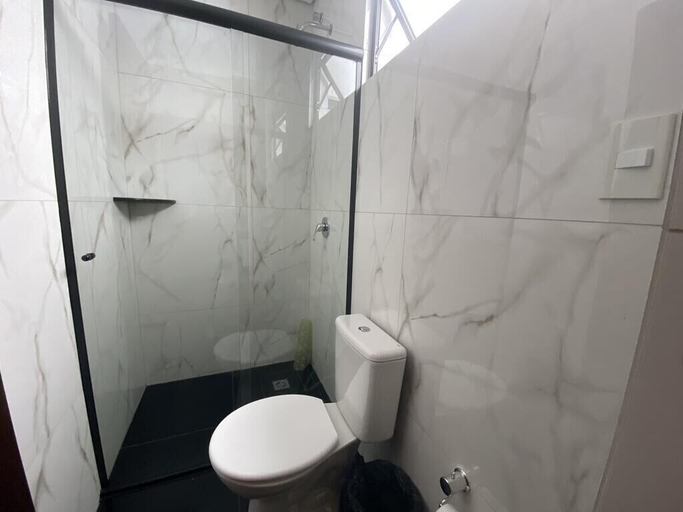 Bathroom 4, Mayná Hotel Prudentópolis, Prudentópolis