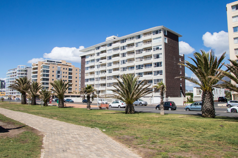 Exterior & Views 2, Mouille Point Places, City of Cape Town