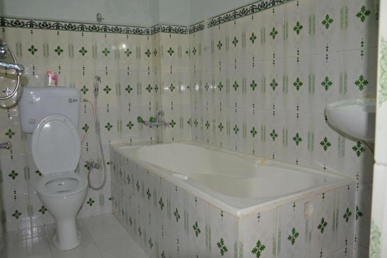 Bathroom, Sailung Village Hotel, Janakpur