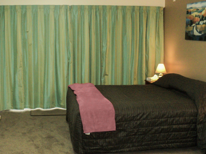 Bedroom 2, Chum Phae Lagoon Resort, Chum Phae