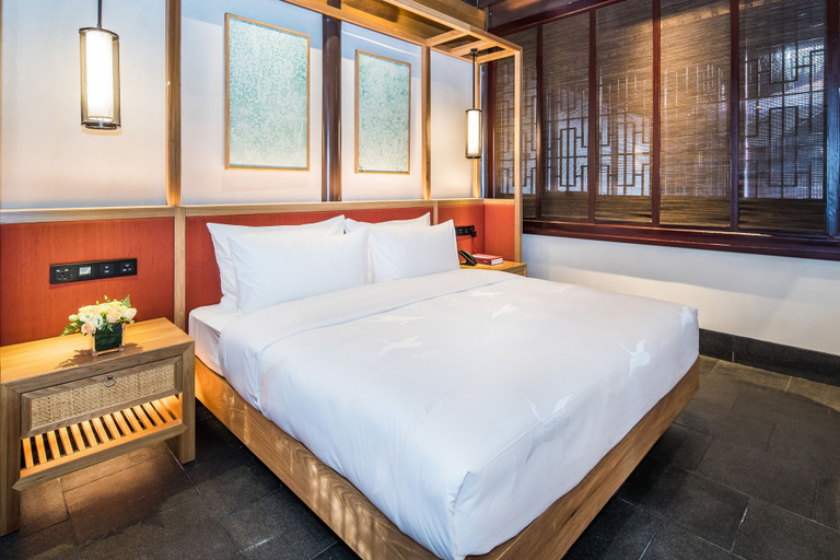 Bedroom, Yihe lake shore Hotspring, Yancheng