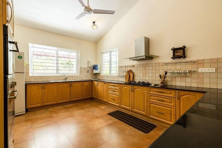 Dining Room 6