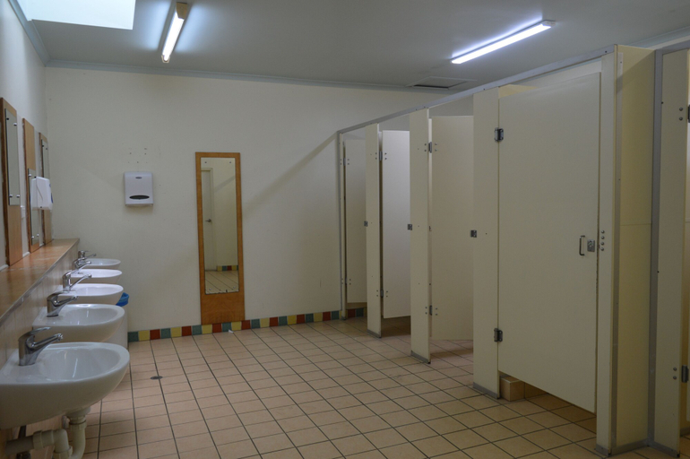 Bathroom 5, Buzers, Hervey Bay - Pt A