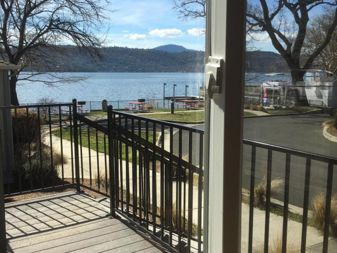 Others 4, Clear Lake Cottages & Marina, Lake