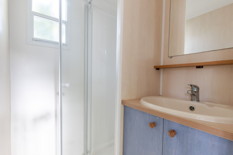 Bathroom, Camping Royal Océan, Charente-Maritime