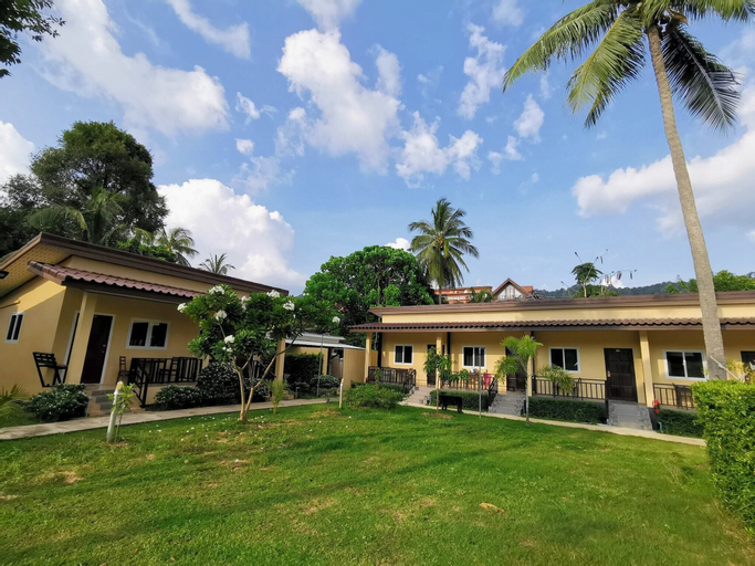 Exterior 7