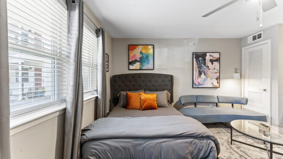Room 3, Efficiency Studio Close to Downtown and Domain, Travis