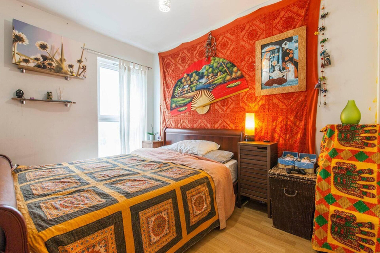 Bedroom 2, Amazing Riverside Boheme Home in SW London!, London