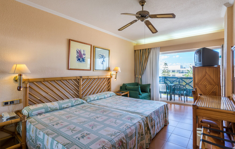 Bedroom 3, BLUESEA Costa Bastian, Las Palmas