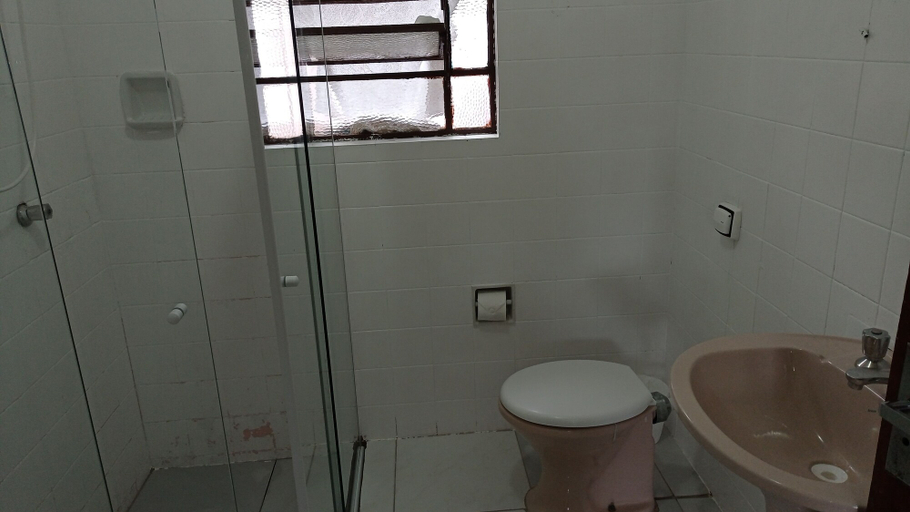 Bathroom 3, A Nossa Casinha, Campo Limpo Paulista